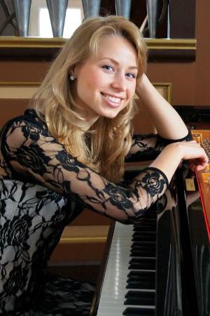 Anna Lipiak, finalistka 45. Ogólnopolskiego Konkursu Pianistycznego
im. F. Chopina