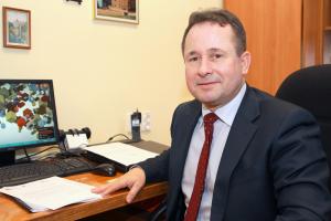 Prof. dr hab. Jerzy Sperka, dyrektor Instytutu Historii UŚ