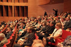 7 czerwca w sali koncertowej Akademii Muzycznej im. Karola
Szymanowskiego w Katowicach odbył się XVIII koncert akademicki
z okazji święta Uniwersytetu Śląskiego