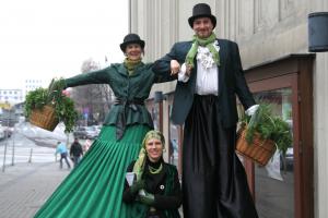 Od 7 do 12 listopada 2012 r. w kinoteatrze „Rialto” w Katowicach odbyła się szósta edycja Festiwalu Kultury Ekologicznej „Zielono mi!”. Imprezę poprzedziła akcja promocyjna na ulicach
Katowic