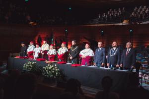 Inauguracja nowego roku akademickiego odbyła
się w siedzibie Narodowej Orkiestry Symfonicznej
Polskiego Radia w Katowicach (NOSPR)