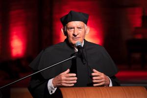 Wykład inauguracyjny wygłosił
prof. Jerzy Buzek