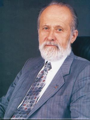 Prof. August Chełkowski (1927–1999)
