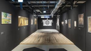 Wystawa Ciężar ocalenia. Artyści po Auschwitz