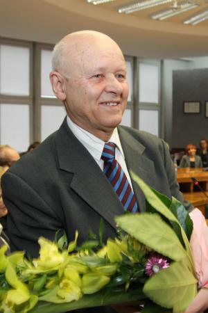 Dr hab. prof. UŚ Edward Różycki