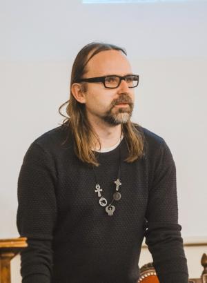 Dr Filip Taterka