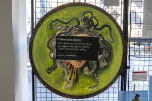 Adam Gołpyś, Gorgona Pozbawiona Tułowia
<w skrócie GPT>