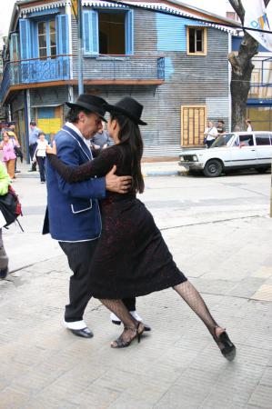 La Boca - tu wciąż na ulicach tańczy się tango