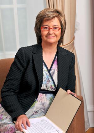Prof. Irena Lipowicz, obecnie rzecznik praw obywatelskich, jest absolwentką Wydziału Prawa i Administracji UŚ