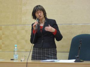 Prof. Irena Lipowicz podjęła, między innymi, temat życzliwości w prawie