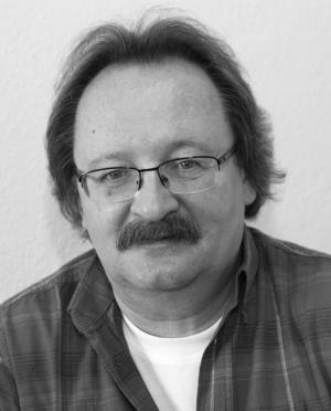 Jerzy Parzniewski, wieloletni felietonista „Gazety Uniwersyteckiej
UŚ”