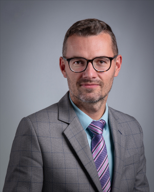 Prof. dr hab. Maciej Bernasiewicz