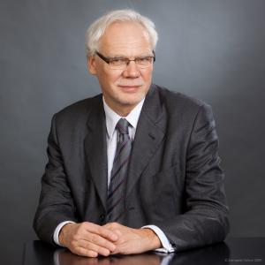 Prof. dr hab. Marek Safjan