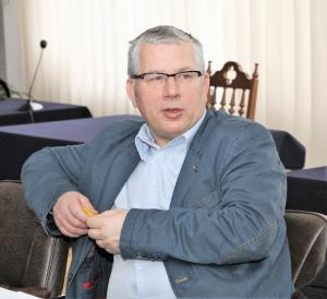 Prof. zw. dr hab. Ryszard Kaczmarek