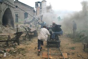 Zdjęcie z planu filmu Warszawianka (reżyseria Marcin Maziarzewski, zdjęcia Weronika Bilska)