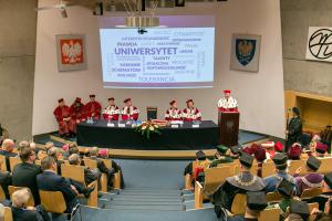 2 października w auli Wydziału Teologicznego Uniwersytetu Śląskiego odbyła się uroczysta inauguracja roku akademickiego
2015/2016