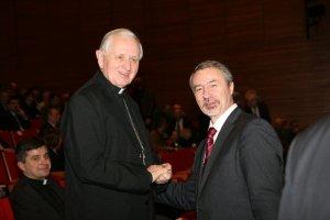 JE abp Damian Zimoń, metropolita katowicki i JM rektor prof. zw. dr hab. Wiesław Banyś