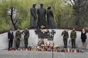 Pomnik Ofiar Katyńskich w Katowicach