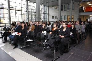 11 grudnia w budynku Centrum Naukowo- Dydaktycznym Instytutów Neofilologicznych UŚ w Sosnowcu obchodzono dzień św. Łucji. Imprezę zorganizowali studenci pierwszego oraz drugiego roku filologii germańskiej